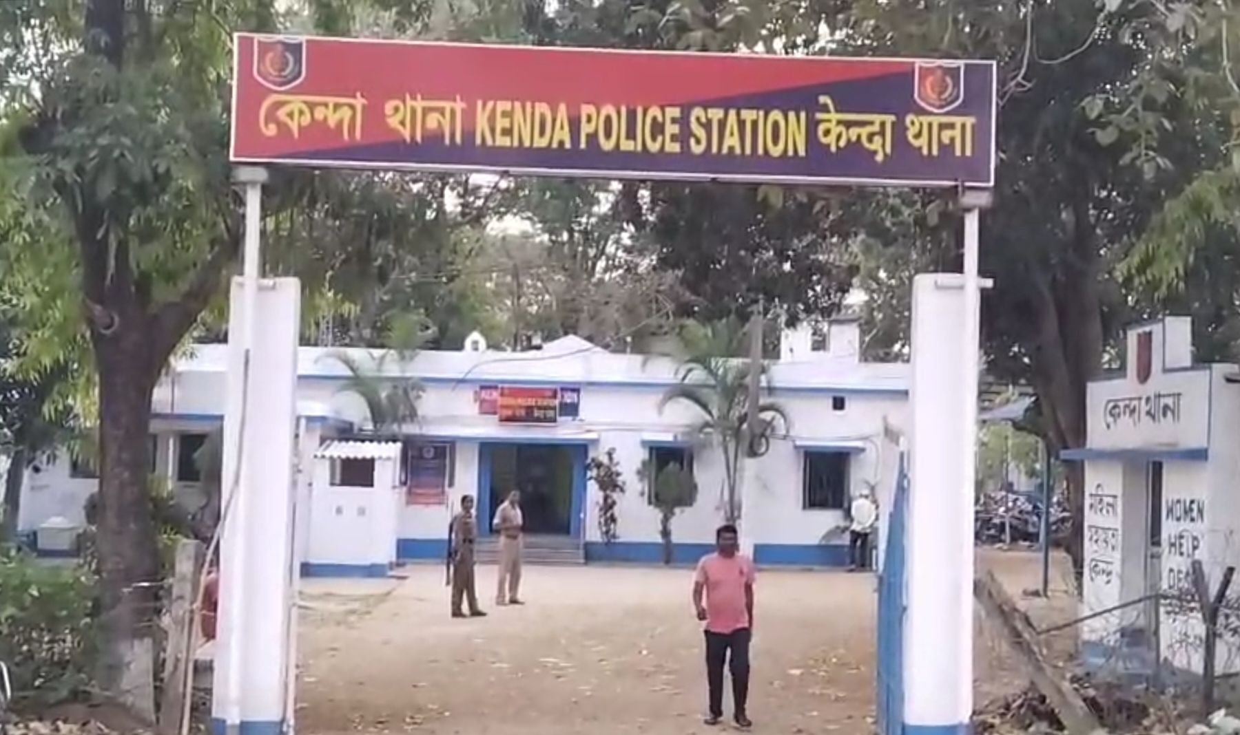 কেন্দায় এক মহিলার ঝুলন্ত দেহ উদ্ধার