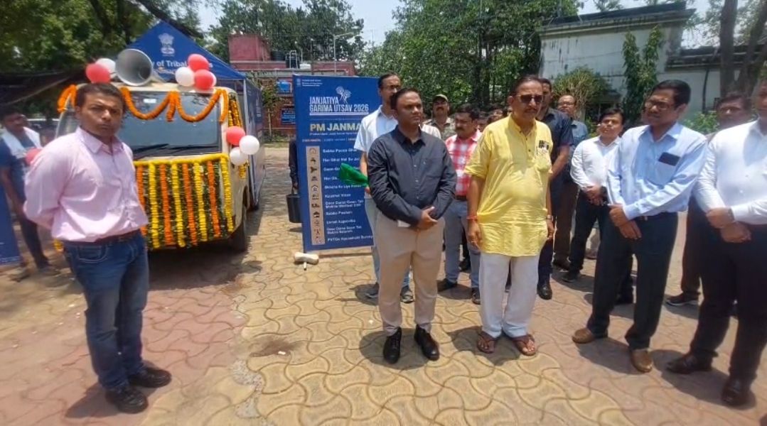 কাজ নিয়ে মানুষকে হয়রান করবেন না, পুরুলিয়ার ডিএম-র কাছে আবেদন বিধায়ক সুদীপের