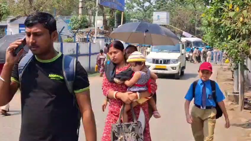 বৃষ্টি থামতেই ফের বাড়ল অস্বস্তি, রাতের পারদ ছুঁল ২৯ ডিগ্রি