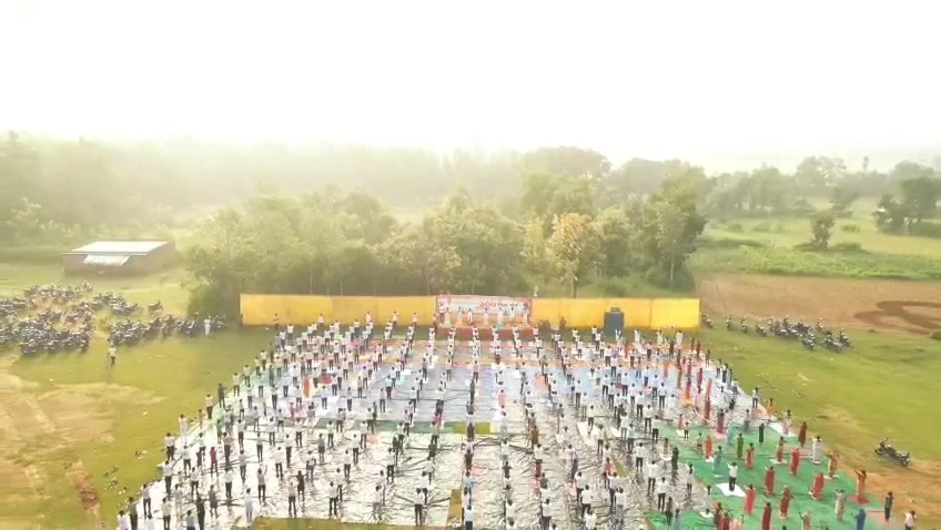 যোগাভ্যাসের ‘সেঞ্চুরি’, পাঁচ দিনের অনুষ্ঠান শেষ ঝালদায়
