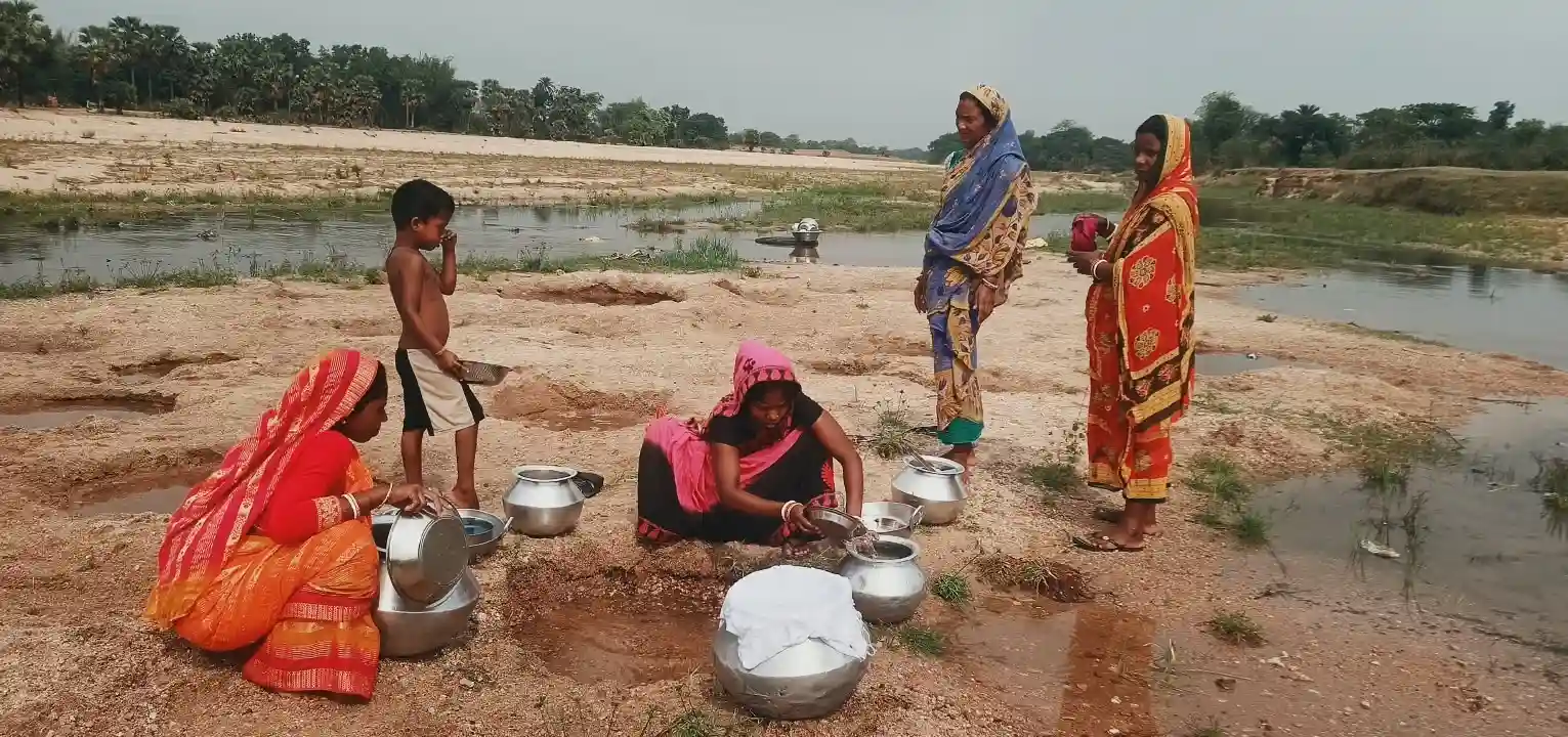 ডাল চাষ করেই নদী বাঁধতে চেয়েছিলেন পুরুলিয়ার যে গ্রামের মানুষ