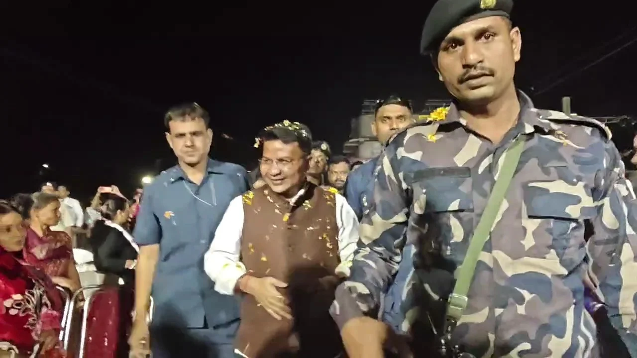 সিজেপিকে আক্রমণ করে সাংসদের প্রতিশ্রুতি, প্রতি সপ্তাহে উন্নয়ন