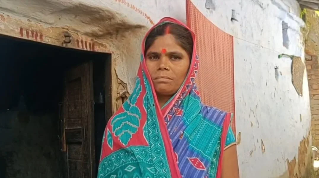 ভোটার তালিকার নিবিড় সংশোধনে বাদ, পরিষেবা বঞ্চিত হয়ে ক্ষুব্ধ ঝালদার বাসিন্দা