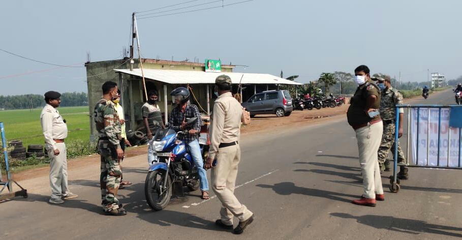ভোটের নির্ঘণ্ট প্রকাশ পেতেই টাকা মাদকের লেনদেন রুখতে সতর্ক প্রশাসন